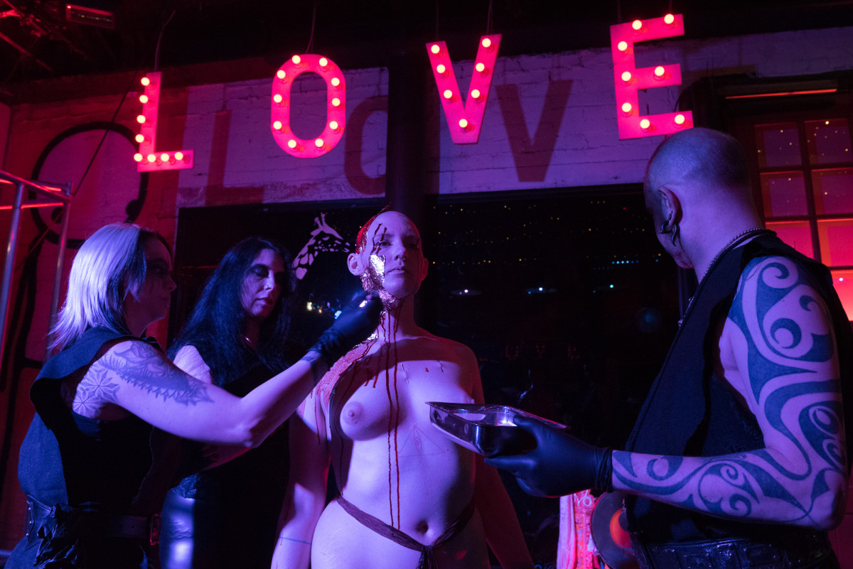 2019 Albums Torture Garden Shows Tg Shows May Ball Synth Icorn Dsc 1496.Jpg