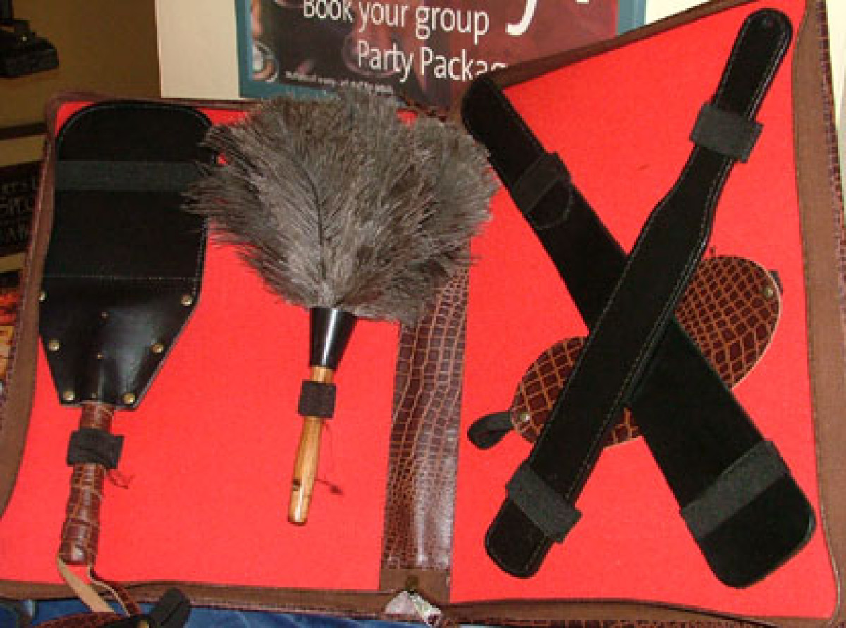 2007 Albums London Fetish Fair Lff2007 05 21Paddles.jpg