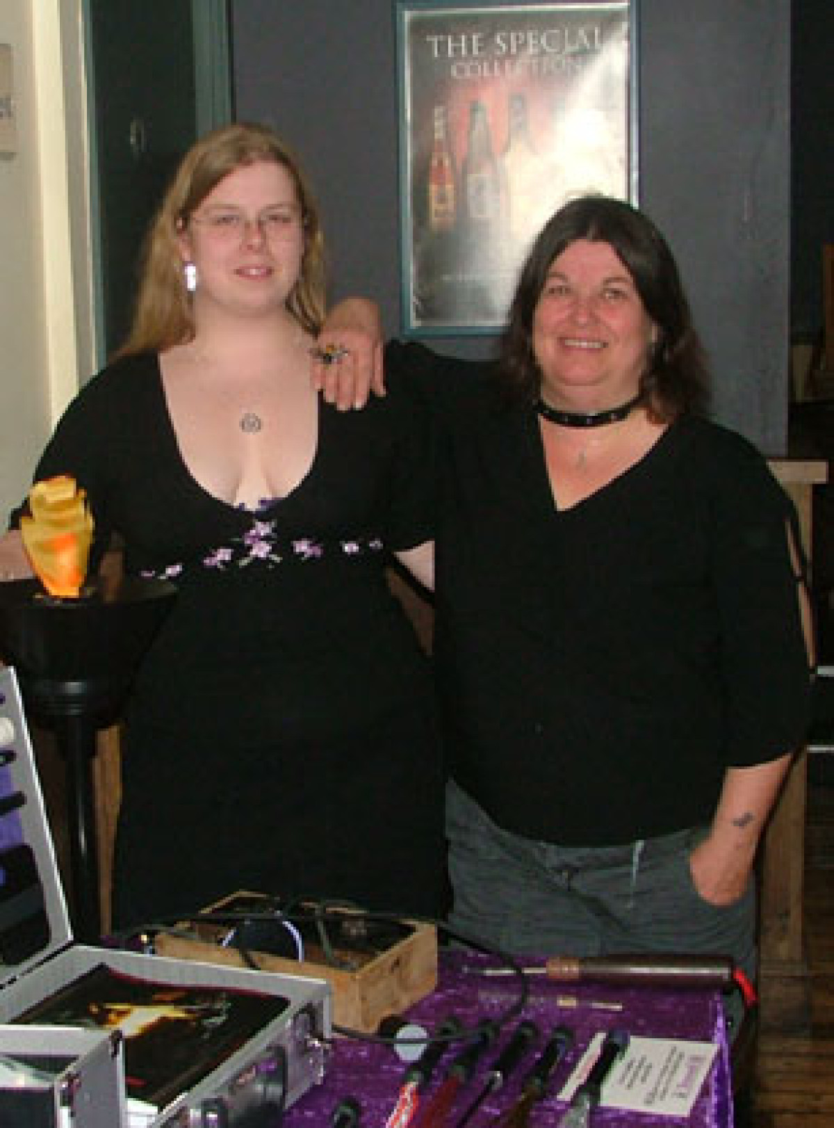 2007 Albums London Fetish Fair Lff2007 05 26Mumanddaughter.jpg